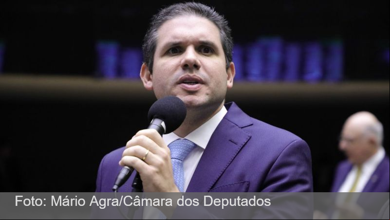 Presidente da Câmara critica alta do IOF: ‘Brasil não precisa de mais imposto’