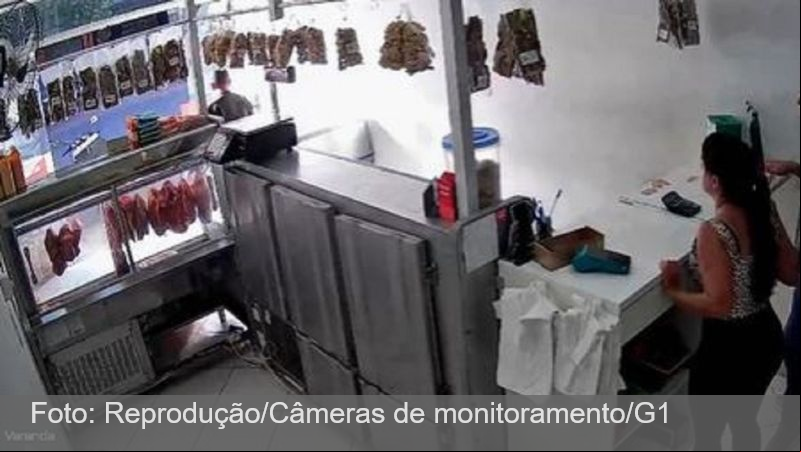 VÍDEO: Com faca e tabuleiro nas mãos, mulher espanta assaltante que tentava roubar açougue pela 8ª vez em Astolfo Dutra