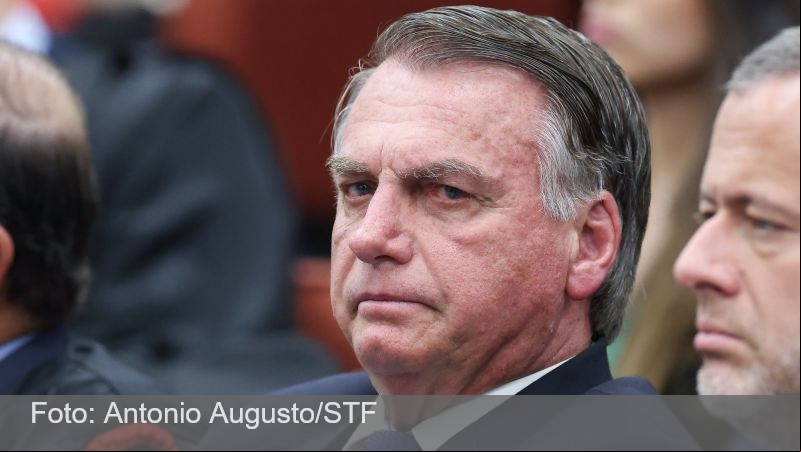 Líder do PT na Câmara pede à PGR que Bolsonaro use tornozeleira eletrônica
