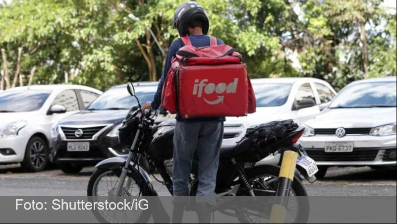 iFood reajusta taxa mínima, mas não atende entregadores